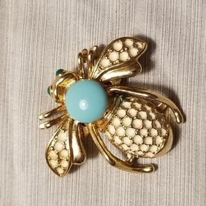 Bumblebee brooch